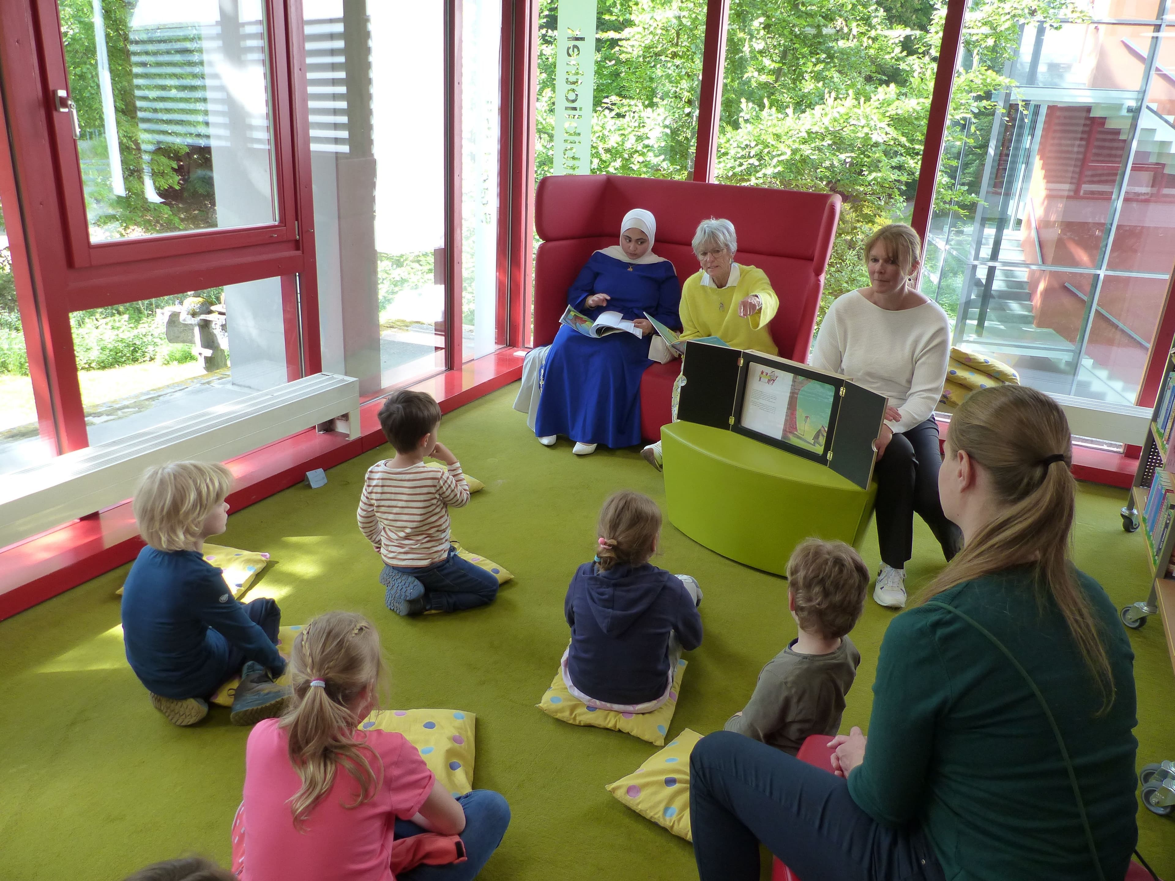 Alt liest für Jung: Geschichten verbinden Generationen