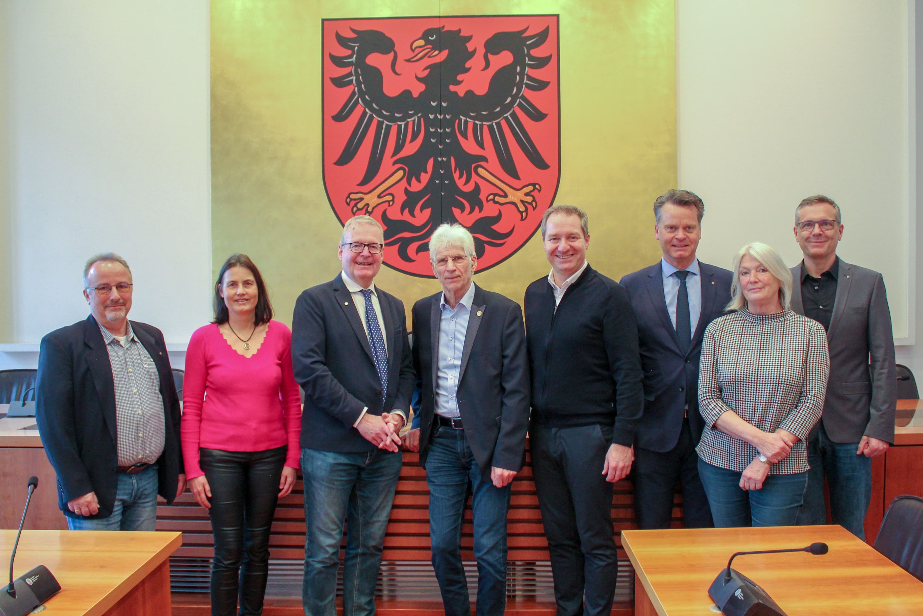 Besuch des Rotary Clubs Neumarkt-Parsberg im Rathaus