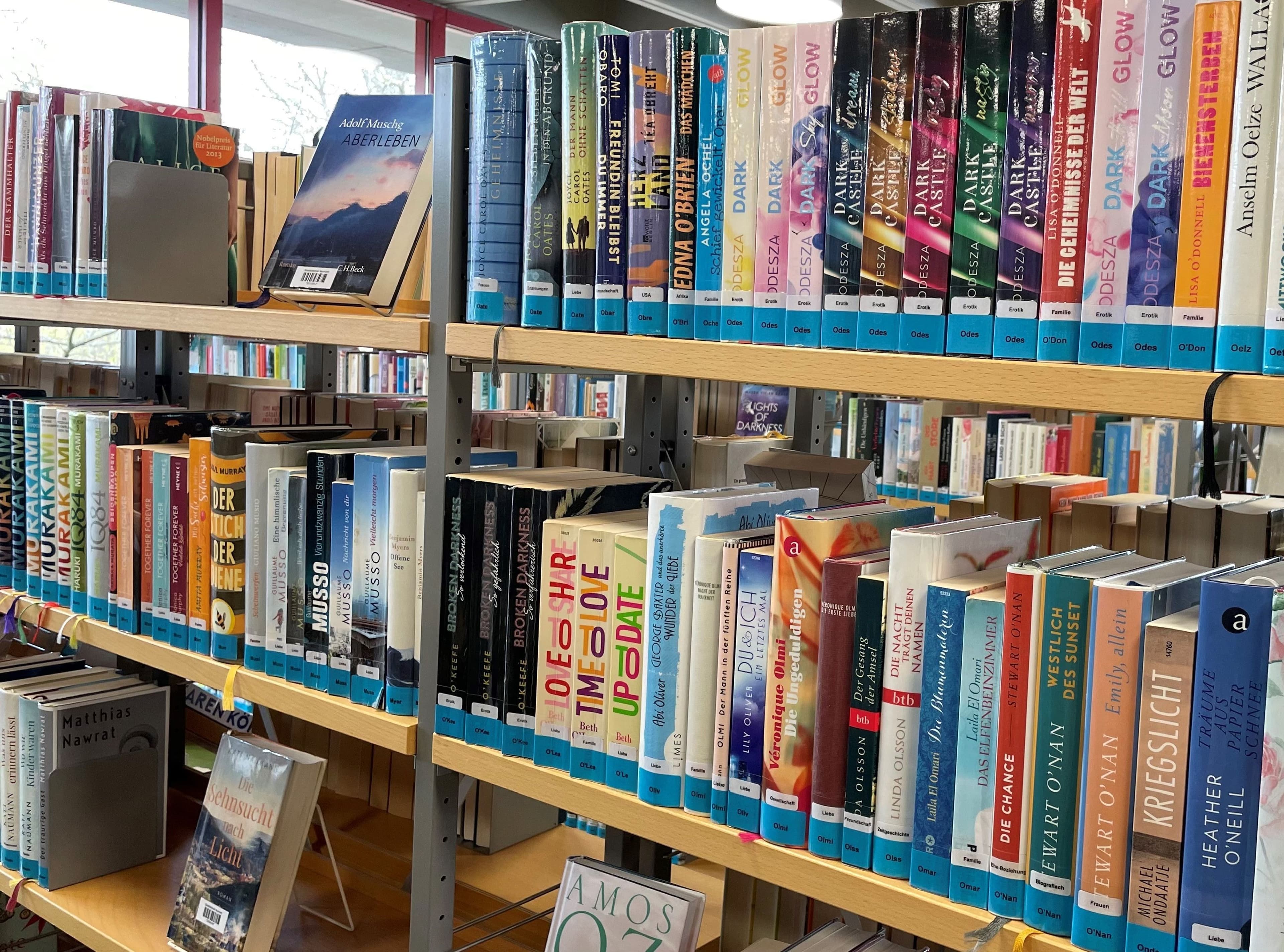 Bücherflohmarkt in Neumarkt: Schnäppchen sichern