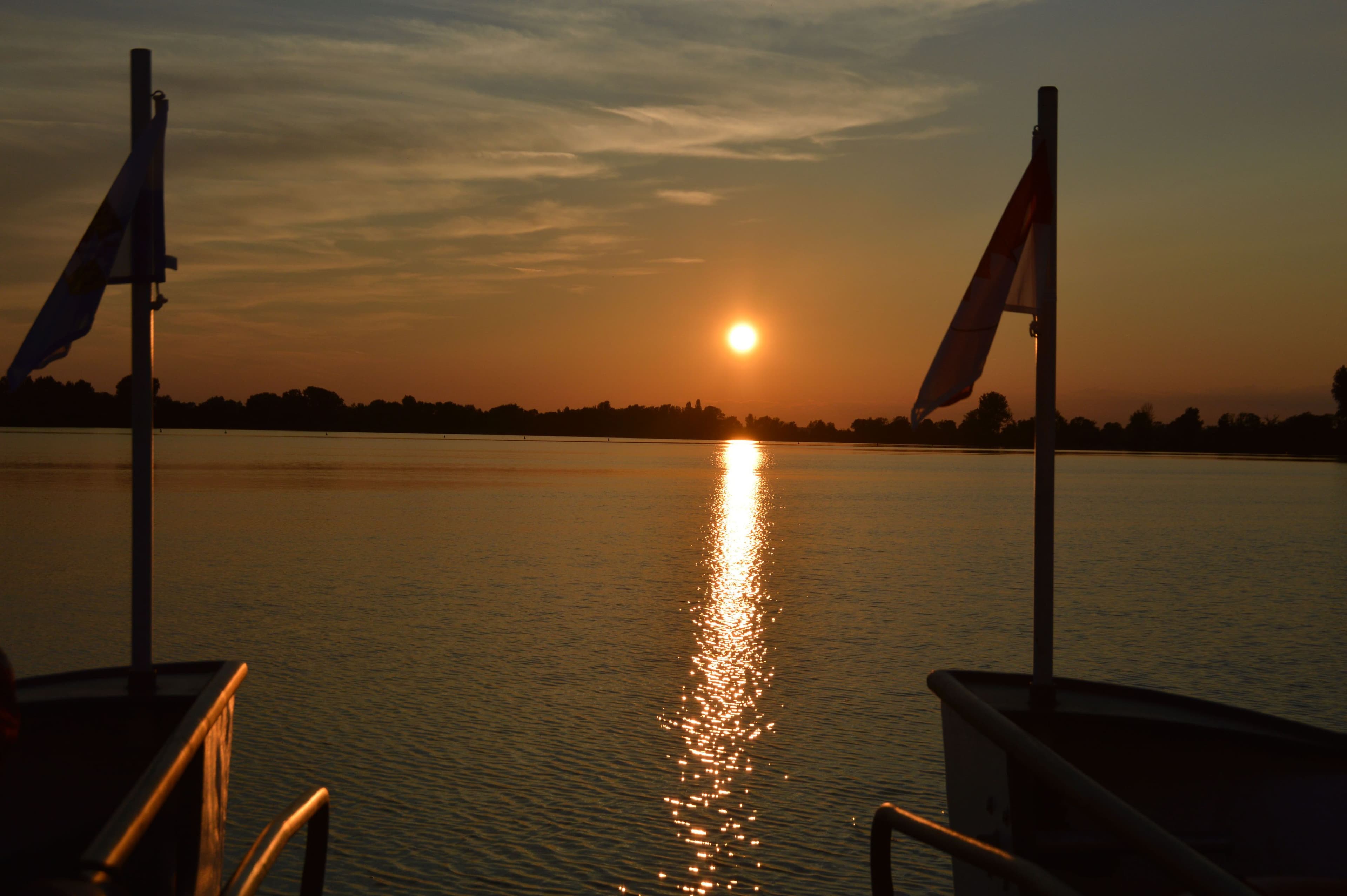 Entspannung pur: Abendliche Schifffahrt am Altmühlsee