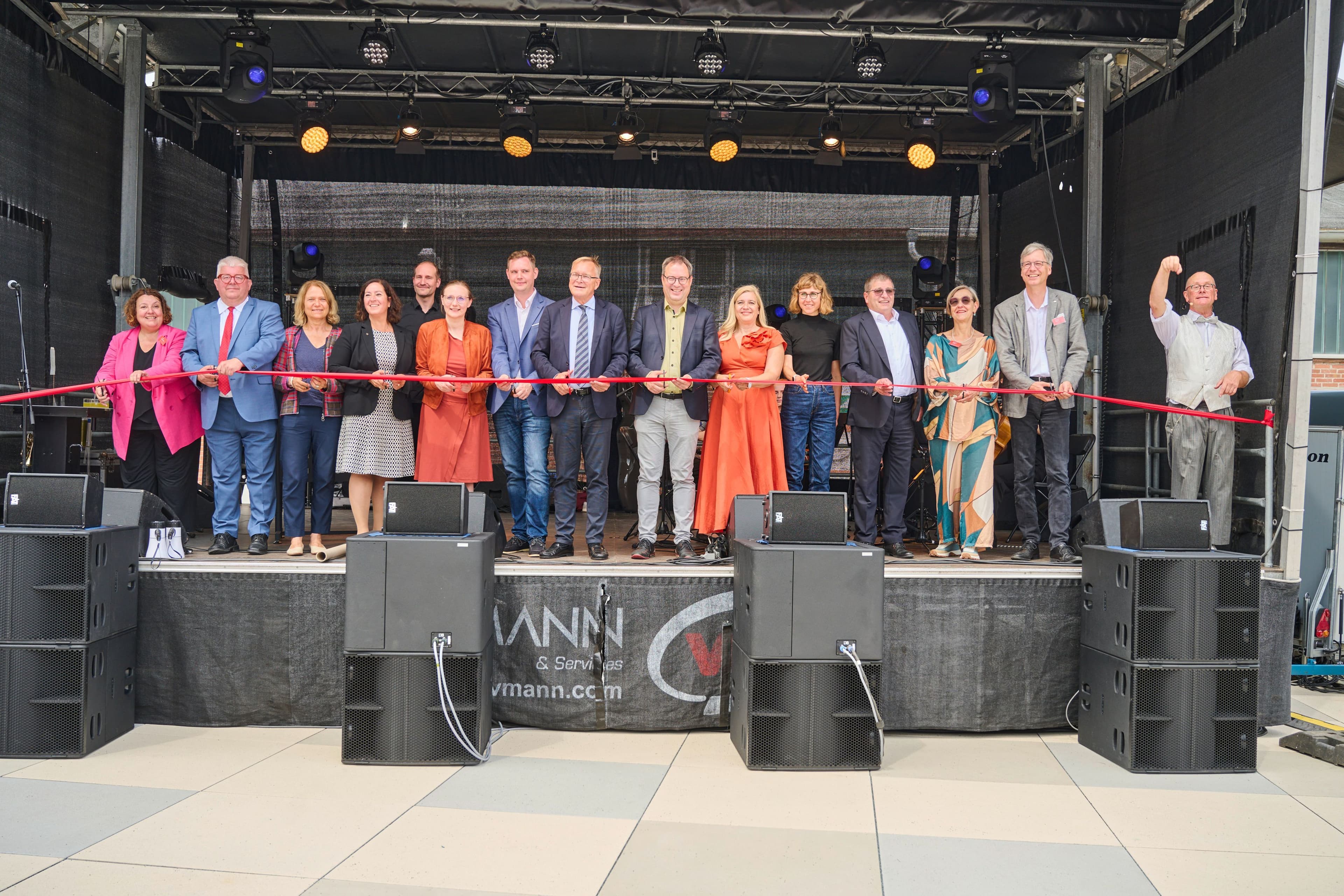 Neuer Platz für Menschenrechte in Bamberg eröffnet