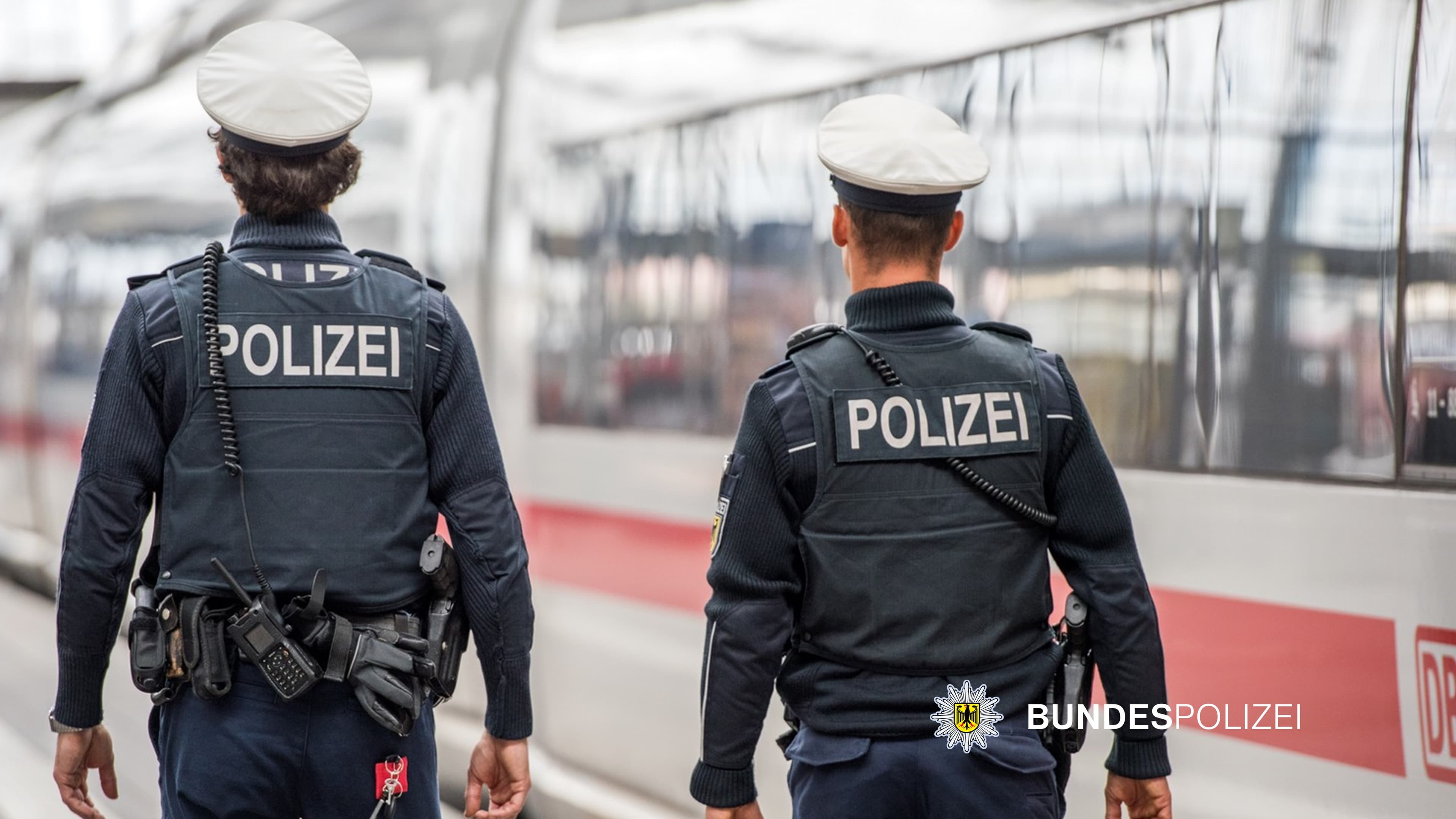 ndespolizeidirektion München: 34-Jähriger unterschlägt Kopfhörer // Zufallsfunde bei Durchsuchungsmaßnahmen