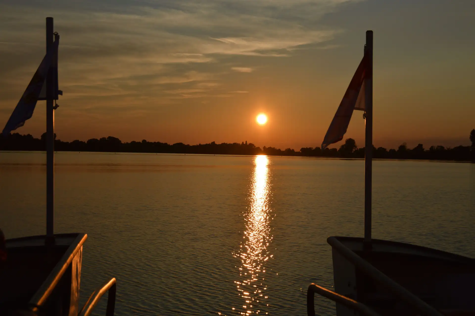 Entspannung pur: Abendliche Schifffahrt am Altmühlsee