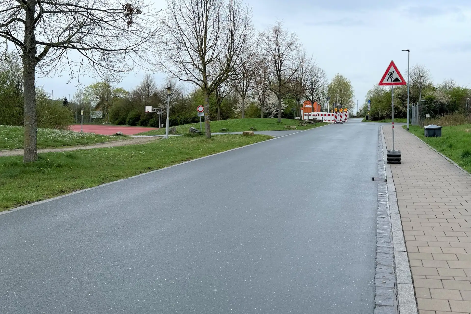 Neugestaltung der Graf-Arnold-Straße: Vorfahrt für Radfahrer